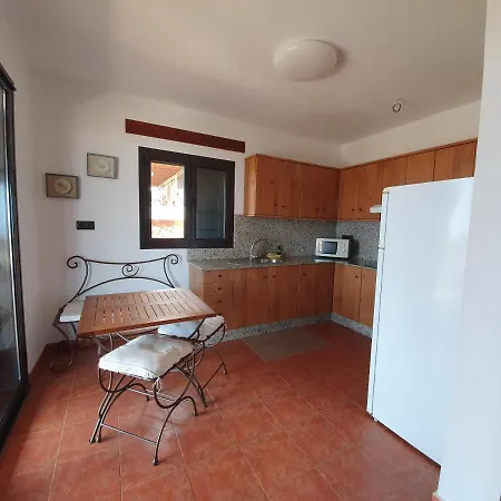 Casa Javier Y Casa Eva Ferienhaus