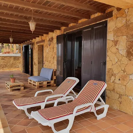 מלון Casa Javier Y Casa Eva