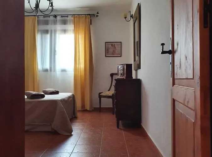 Casa Javier Y Casa Eva Hotel